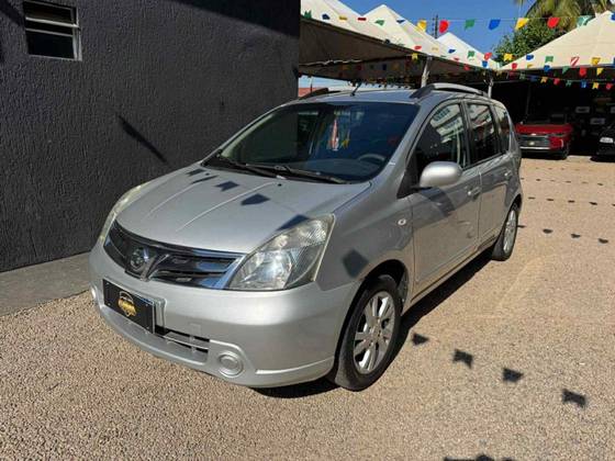 NISSAN LIVINA 1.6 16V FLEX 4P MANUAL